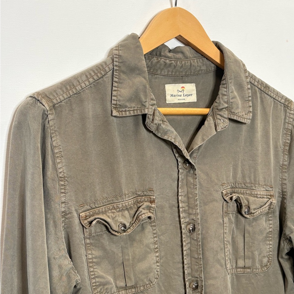 Marine Layer Womens 100% Tencel Long Sleeve Cargo Button Down Shirt Size M Olive - Picture 4 of 10